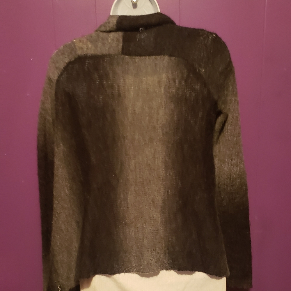 Billabong black/gray sweater
